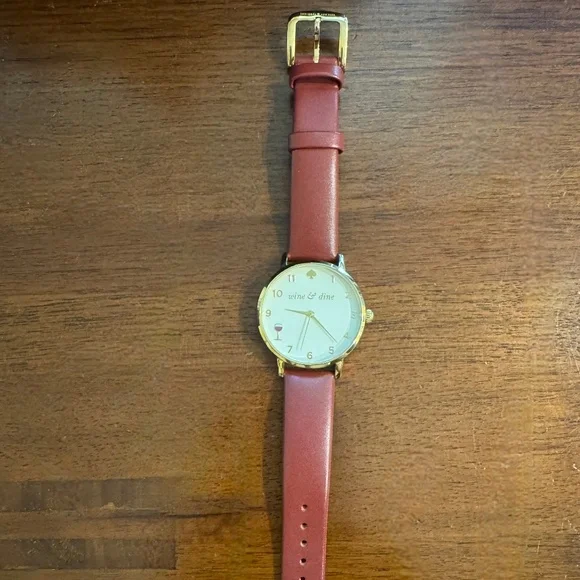 KATE SPADE Wine and Dine statement watch. Worn just a handful of times! - Picture 2 of 4